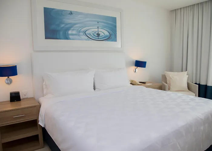 Holiday Inn Acapulco La Isla, an IHG Hotel